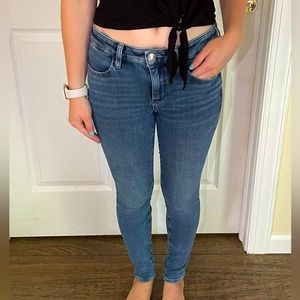 American Eagle Super Stretch Hi-Rise Skinny Jeans